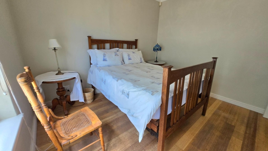 6 Bedroom Property for Sale in Franskraal Western Cape